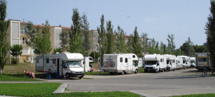 Més control al pàrquing de caravanes de Platja d’Aro