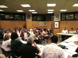 El vial d’accés al CEIP de Santa Cristina tornarà a ser d’un sentit El vial d’accés al CEIP de Santa Cristina tornarà a ser d’un sentit
