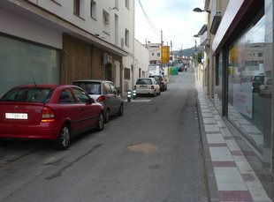 Milloraran carrers i voreres del terme de Castell-Platja d’Aro