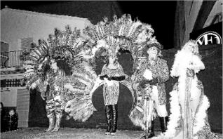 El fred no atura l´inici de la celebració del Carnaval