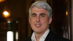 El guixolenc José A. Donaire rebrà la Distinció Jaume Vicens Vives de la Generalitat El guixolenc José A. Donaire rebrà la Distinció Jaume Vicens Vives de la Generalitat
