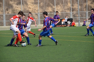 1a CATALANA Guanyen fora mitja lliga després C.F.MOLLET, 0 – A.D.GUÍXOLS, 1 1a CATALANA Guanyen fora mitja lliga després C.F.MOLLET, 0 – A.D.GUÍXOLS, 1