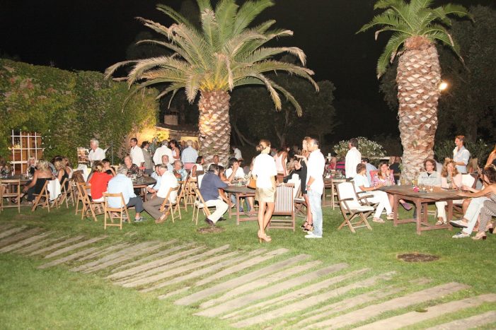 ÈXIT D’ASSISTÈNCIA AL SEGON ANIVERSARI DE LA REVISTA LLUM