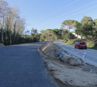Reprenen les obres a la carretera de Santa Cristina a Bell-lloc