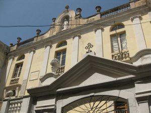 1024px-053_Antic_Hospital,_capella (1)