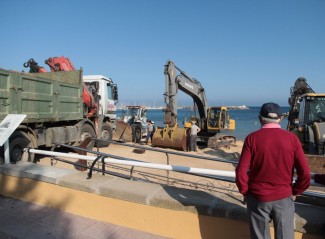 Compromís de Costes per dragar sorra a la platja de Sant Feliu