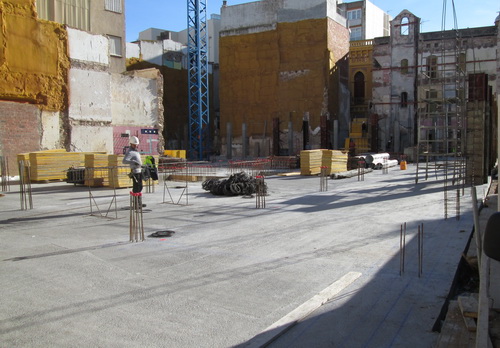 L’ESTRUCTURA DE L’HOTEL ELKE JA ÉS A NIVELL DE CARRER