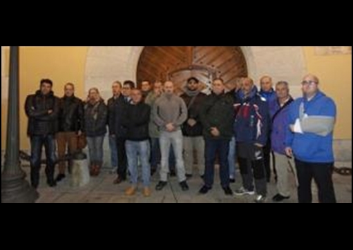 El govern i la policia de Sant Feliu tanquen un acord pel salari dels agents