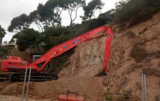 Restauren els danys de la polèmica obra de Xavi Hernández a la platja de Sa Conca