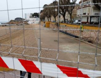 L’accés a l’IES Sant Elm serà a peu o fent volta per la carretera de Tossa