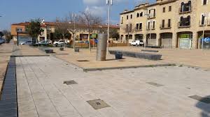 La plaça «Bella Pedra» de Santa Cristina es dirà plaça 1 d’octubre de 2017