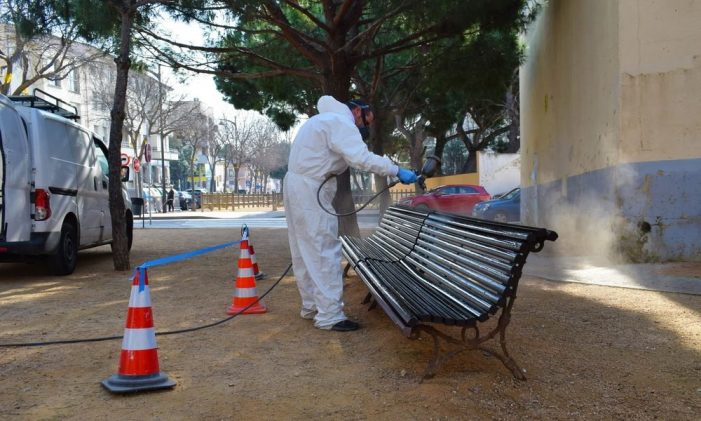 L’Ajuntament continua amb els treballs de millora i manteniment de la via pública L’Ajuntament continua amb els treballs de millora i manteniment de la via pública
