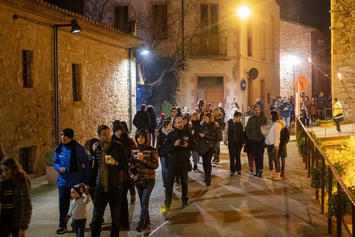 GAIREBÉ 23.000 PERSONES A LES PRINCIPALS ACTIVITATS DE NADAL DE CASTELL-PLATJA D’ARO: PESSEBRE VIVENT, PARC INFANTIL, PISTA DE GEL I EXPOSICIONS