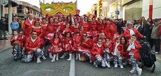 Sant Feliu de Guíxols Més de 4.000 persones desfilen a la rua de Carnaval Sant Feliu de Guíxols Més de 4.000 persones desfilen a la rua de Carnaval