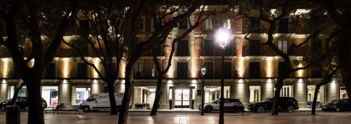 L’hotel de luxe Elke SPA de Sant Feliu de Guíxols recapta fons per millorar les residències de la 3ª edat de la població.