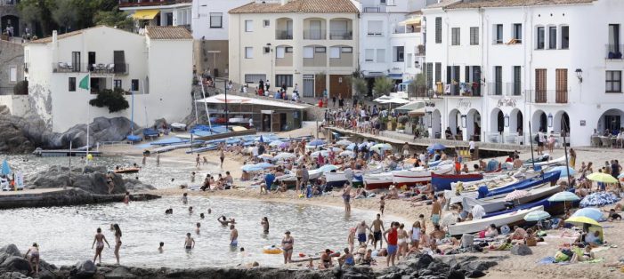 Palafrugell i Platja d’Aro són els municipis catalans que atrauen més visitants de Barcelona a l’estiu