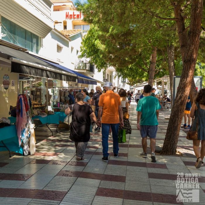 L’Associació d’Empresaris de Castell-Platja d’Aro i S’Agaró (AdEM) fa una valoració positiva d’una ‘Botiga al carrer’ que ha ajudat a pal·liar els efectes d’una temporada atípica marcada per la pandèmia