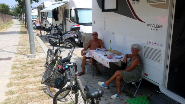 Platja d’Aro construirà una àrea de caravanes per retirar dels carrers les que excedeixen la normativa