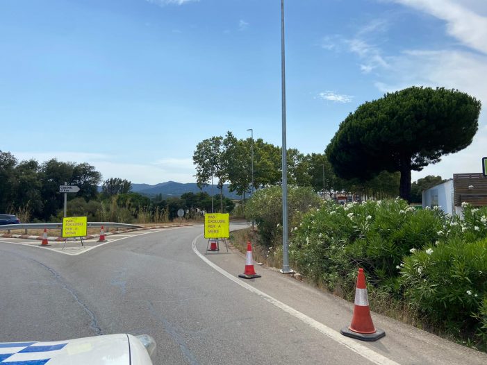 Mesures restrictives per acabar amb les cues dels diumenges a Santa Cristina d’Aro