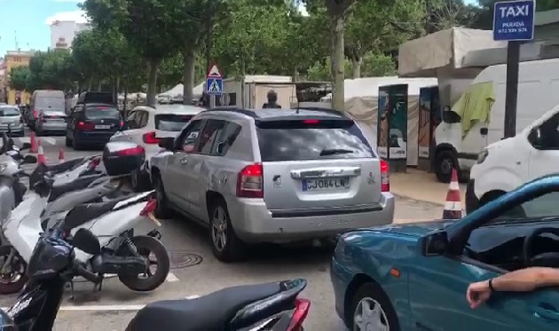 Junts afirma que TxSF i PSC son part del problema de l’aparcament a Sant Feliu de Guíxols