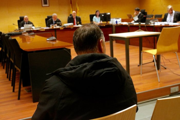 Jutgen un acusat de violar la germana a casa els pares a Sant Feliu de Guíxols