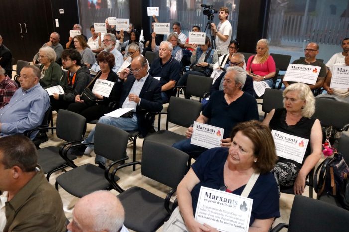 Platja d’Aro tira endavant el nou reglament del mercat que redueix un 35% les parades