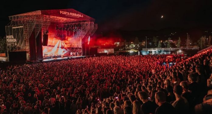 Junts ha estat clau pel reconeixement del Festival Porta Ferrada com a esdeveniment d’Excepcional Interès Públic Junts ha estat clau pel reconeixement del Festival Porta Ferrada com a esdeveniment d’Excepcional Interès Públic