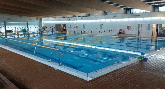 Junts demana doblar la inversió a les instal.lacions de La Corxera i que es garanteixi la continuitat del bar de la piscina