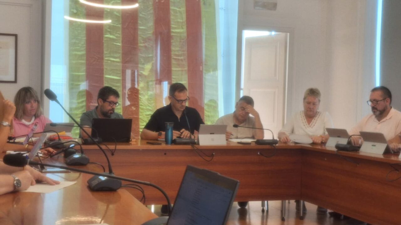 El govern admet que PreZero incompleix el contracte de neteja però continua sense sancionar l’empresa
