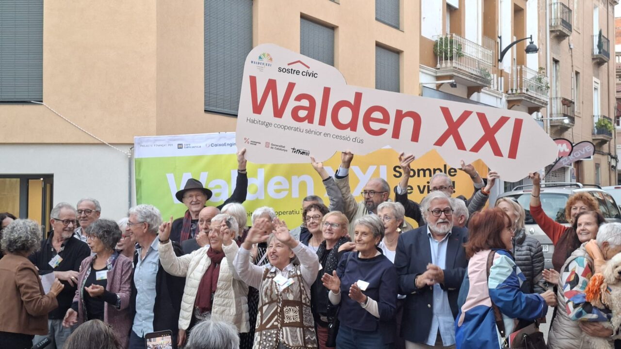 Sant Feliu de Guíxols inaugura el primer habitatge cooperatiu per a gent gran de Catalunya